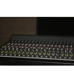 MESA DE Monitores HILL AUDIO. 