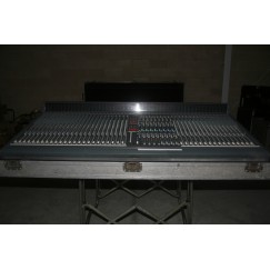 MESA DE SONIDO SOUND CRAFT SM24  