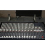 MESA DE SONIDO RAMSA WR-S4424. 